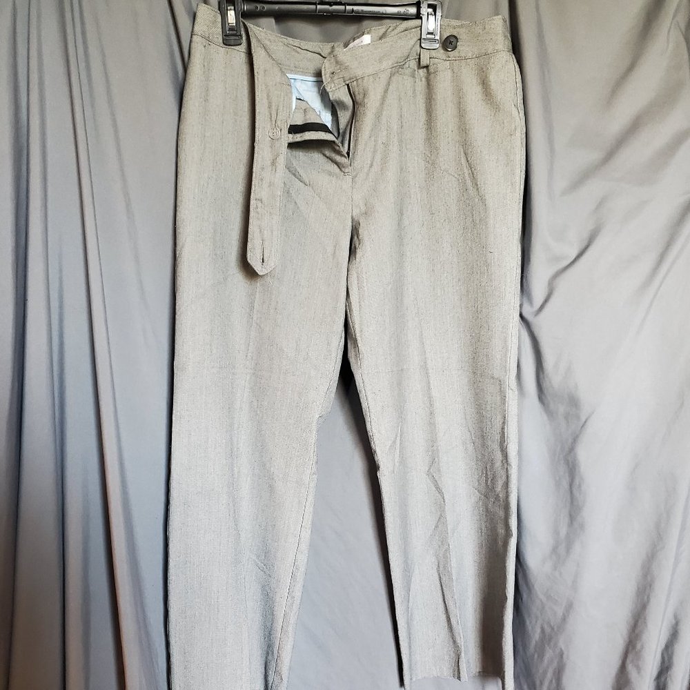 VanHeusen stretch trousers